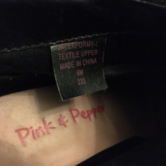 Pink & Pepper Booties - Picture 6 of 7